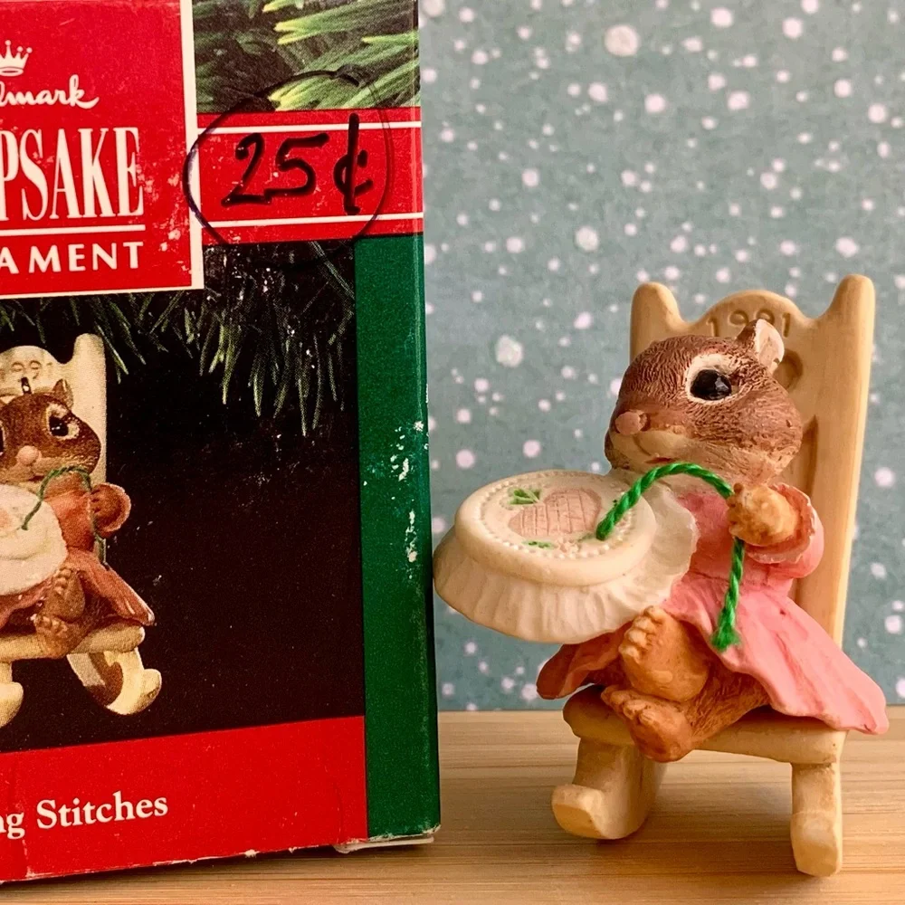 Hallmark Keepsake Ornament * Loving Stitches